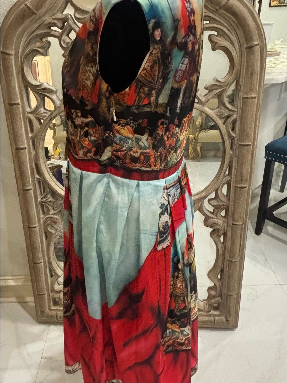 Vibrant Illustrated Sleeveless Fit-and-Flare Dress in Red & Light Blue - Picture 2 of 4